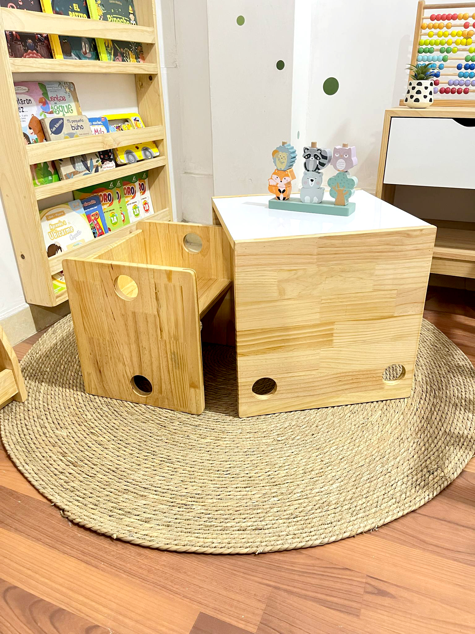 27619726-53d6-4b66-8f8a-18d80053ce77 Kit Montessori con tablero acrílico - Imagen 1