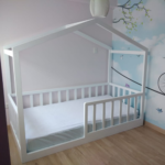 Cama cabaña blanca con 4 Barandas