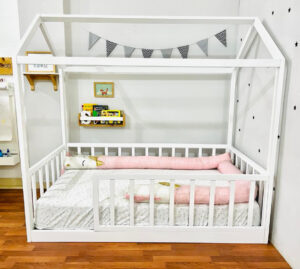Cama Little house con 4 Barandas blanca - Imagen 2