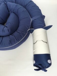 Baby Crib Bumper - Caballo Azul - Imagen 2