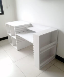 Escritorio little star regulable - 4 cubos (Blanco) - Imagen 2