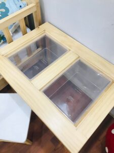 Mesa sensorial + Silla moon + Porta rollo - Imagen 4