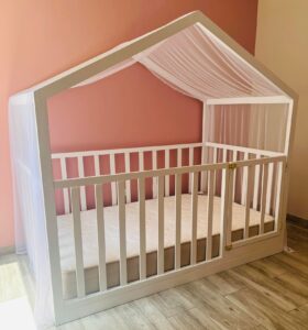 Cama cuna cabaña Con puerta ( Acabado gloss ) - Imagen 2