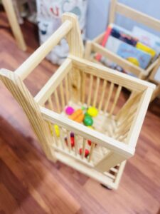 Carrito de compras de madera para niños - Imagen 3