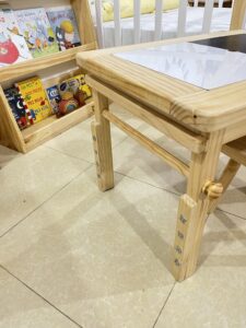 Mesa Sensorial Evolutiva + silla rabbit - Imagen 4